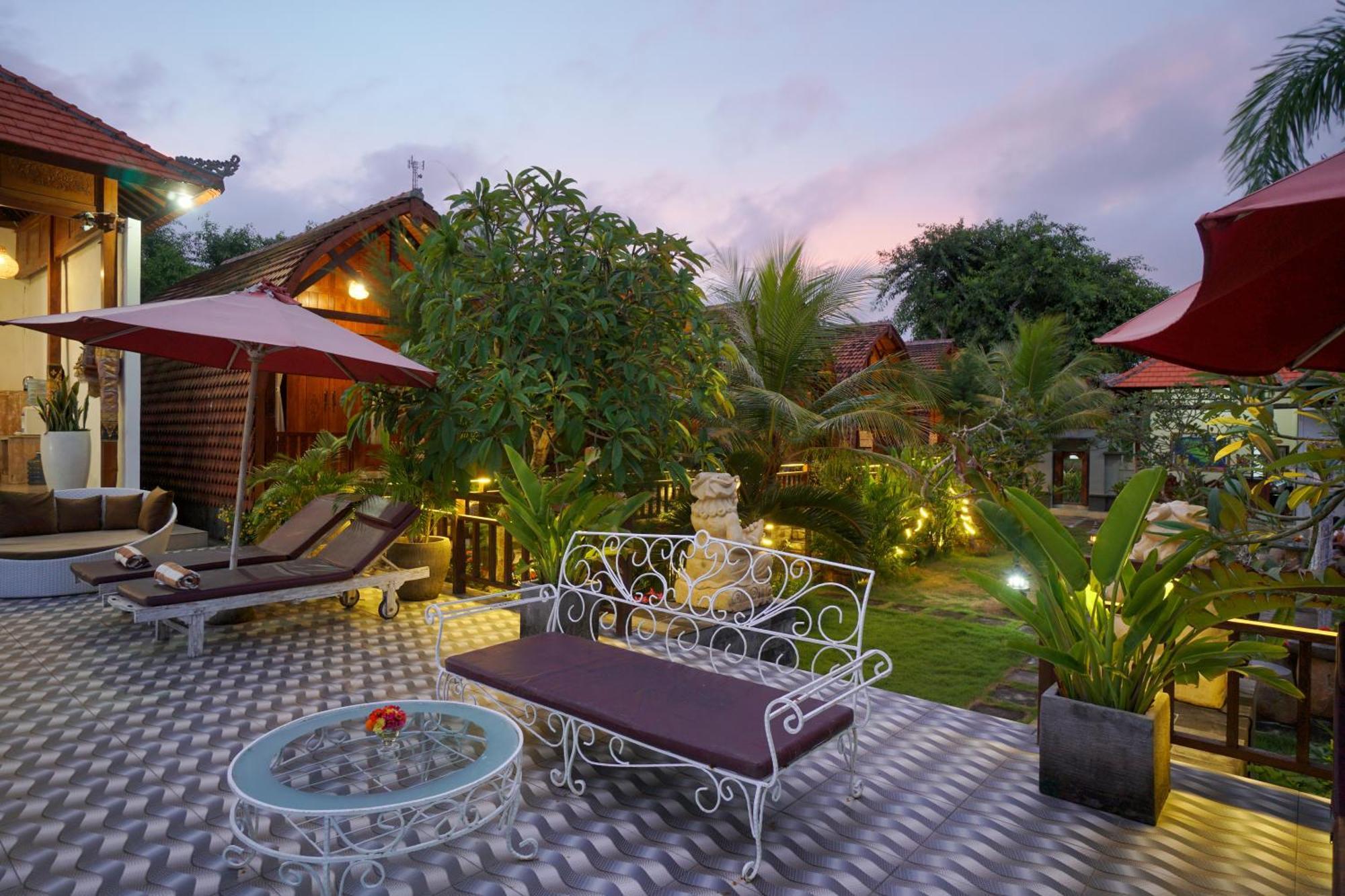 Innora Jungle Resort And Spa Batununggul Exterior photo
